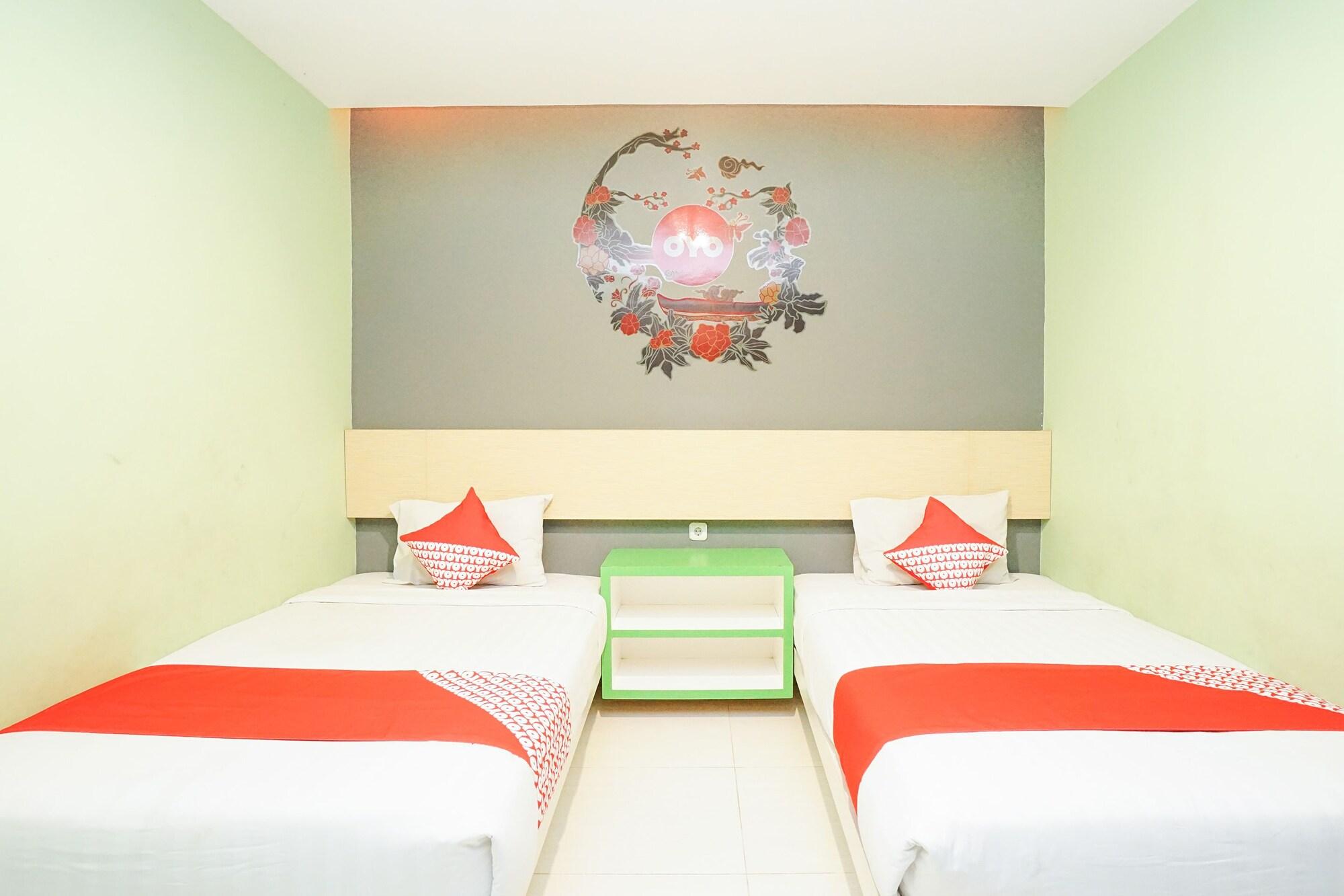 Oyo 277 Rukotel Near Rsu Adi Husada Undaan Kota Surabaya Exteriör bild