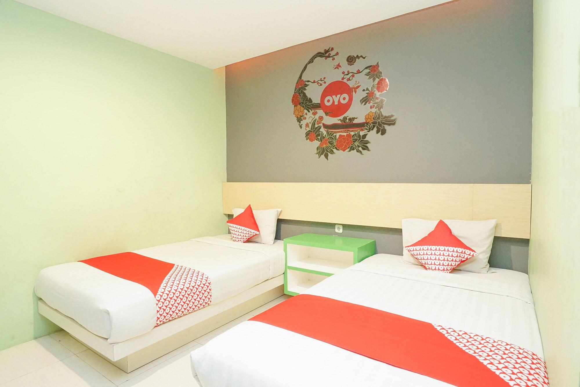 Oyo 277 Rukotel Near Rsu Adi Husada Undaan Kota Surabaya Exteriör bild
