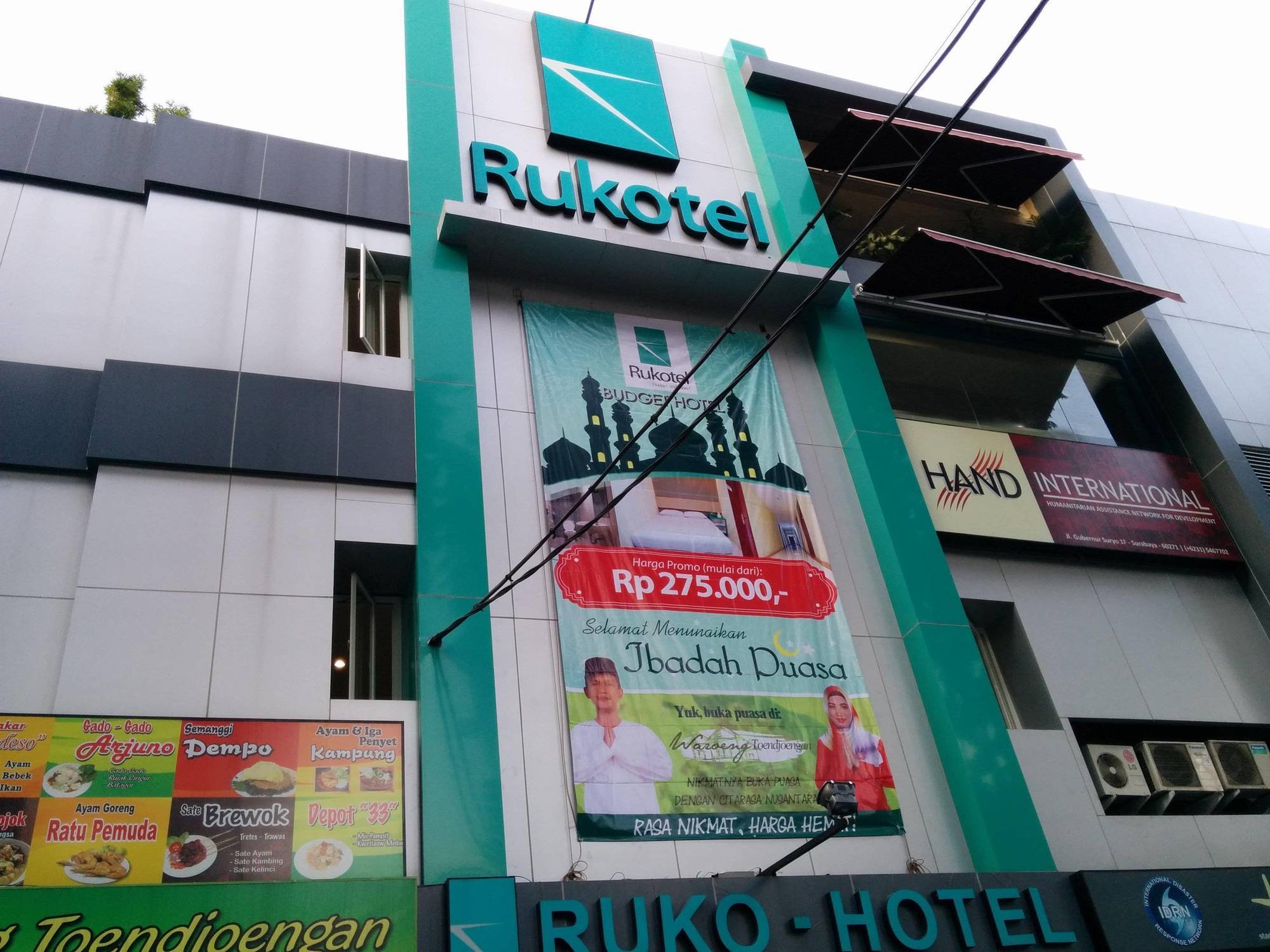 Oyo 277 Rukotel Near Rsu Adi Husada Undaan Kota Surabaya Exteriör bild