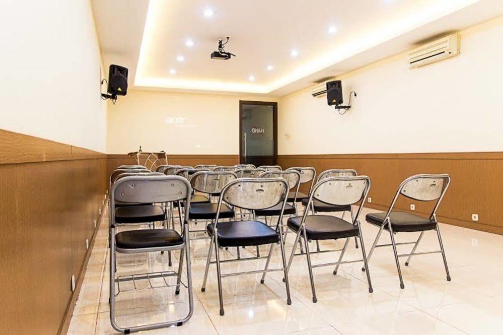 Oyo 277 Rukotel Near Rsu Adi Husada Undaan Kota Surabaya Exteriör bild