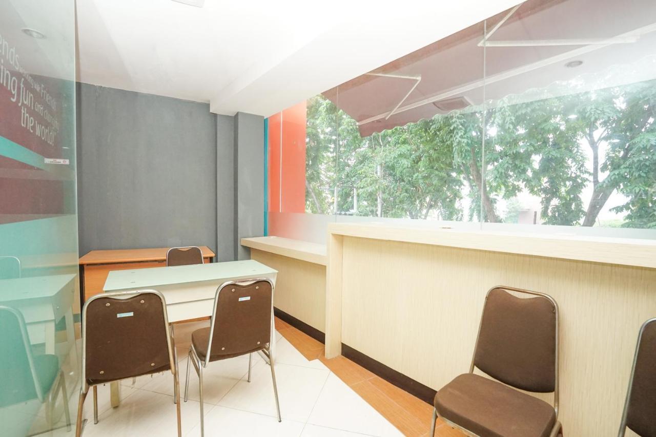 Oyo 277 Rukotel Near Rsu Adi Husada Undaan Kota Surabaya Exteriör bild